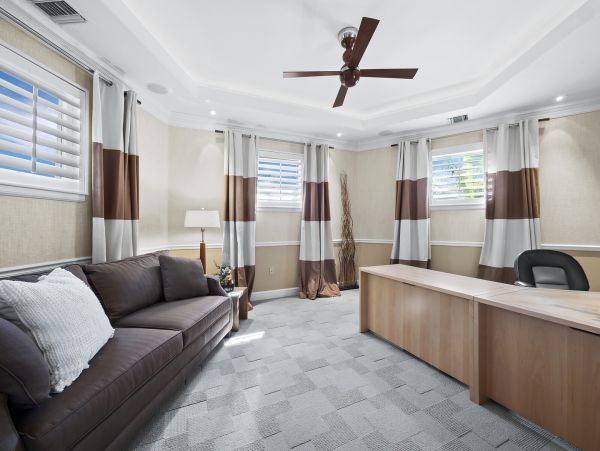 South Longboat Key Luxury Four Bedroom Waterfront Vacation Home- Pure Luxury