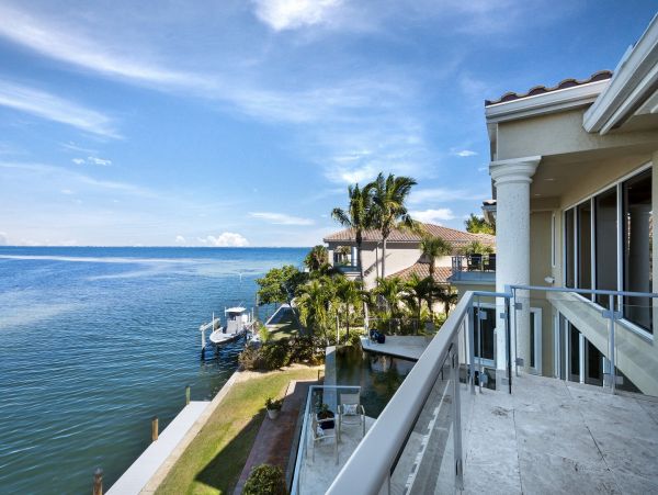 South Longboat Key Luxury Four Bedroom Waterfront Vacation Home- Pure Luxury