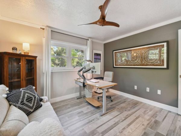 Exquisite Three Bedroom Vacation Rental Home in Sarasota