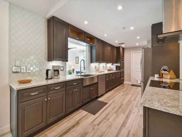 Exquisite Three Bedroom Vacation Rental Home in Sarasota
