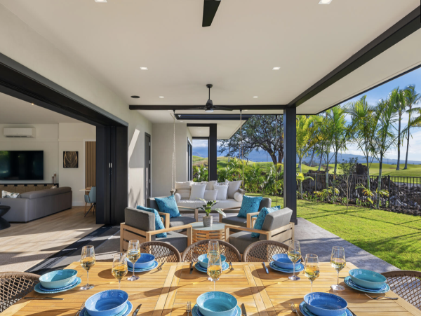 Kohala Coast Luxury Vacation Villa Walk to Beach