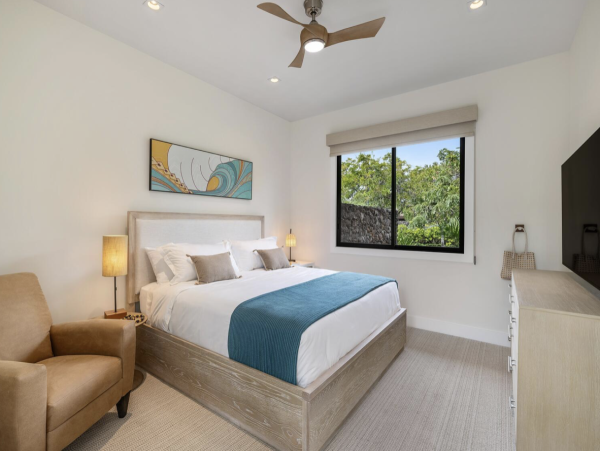 Kohala Coast Luxury Vacation Villa Walk to Beach
