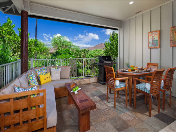 Luxury Hawaiian Retreat: Spacious, Upscale Home on Big Island