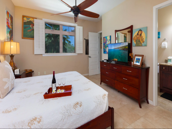Luxury Hawaiian Retreat: Spacious, Upscale Home on Big Island