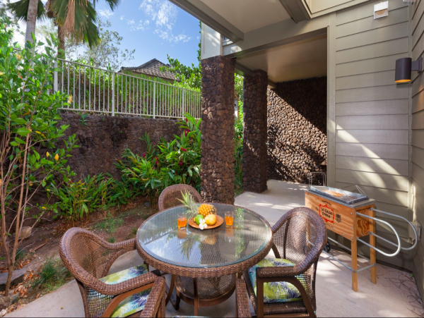 Luxury Hawaiian Retreat: Spacious, Upscale Home on Big Island