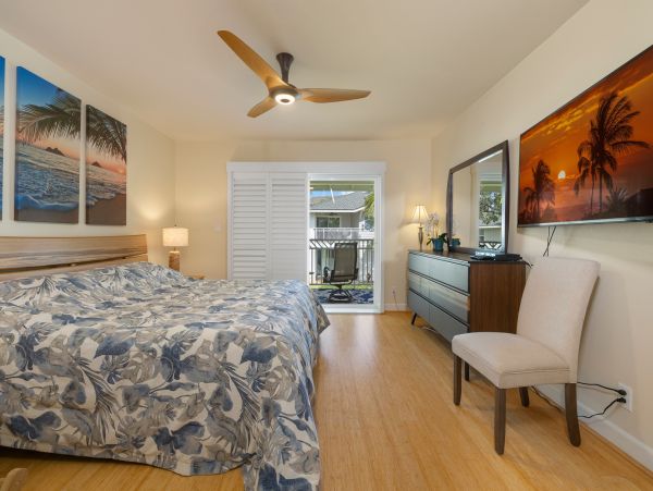 Stunning Two Story Vacation Rental in Kapolei