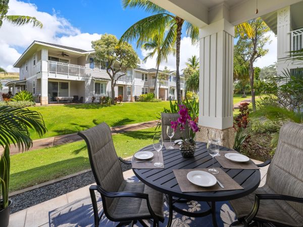 Stunning Two Story Vacation Rental in Kapolei