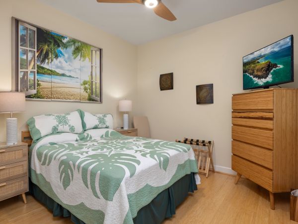Stunning Two Story Vacation Rental in Kapolei