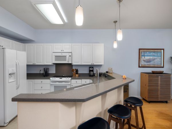 Stunning Two Story Vacation Rental in Kapolei