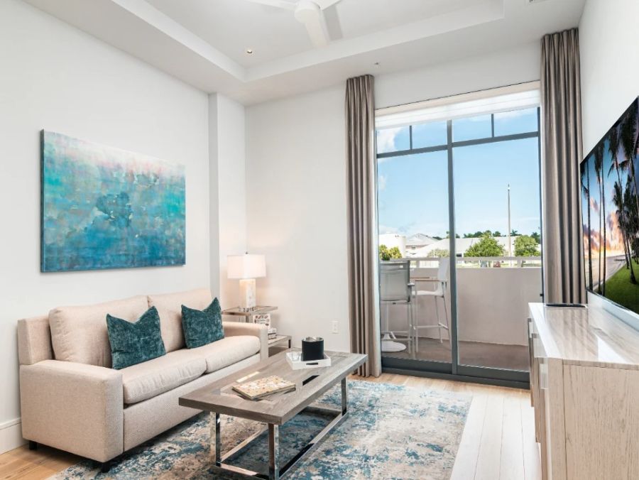 Sophisticated One Bedroom Vacation Rental in Naples