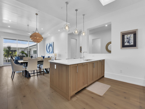 Downtown Naples Vacation Rental | Luxury Condo with Pool & Resort Amenities