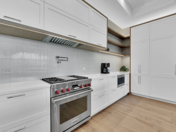 Downtown Naples Vacation Rental | Luxury Condo with Pool & Resort Amenities