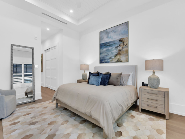 Downtown Naples Vacation Rental | Luxury Condo with Pool & Resort Amenities