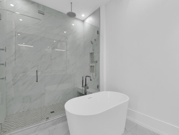 Downtown Naples Vacation Rental | Luxury Condo with Pool & Resort Amenities