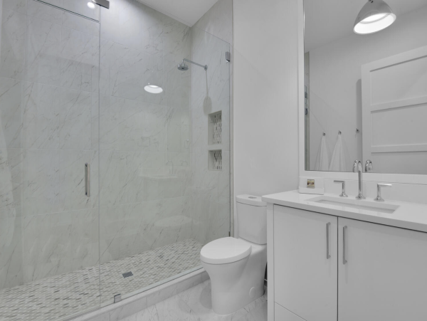 Downtown Naples Vacation Rental | Luxury Condo with Pool & Resort Amenities
