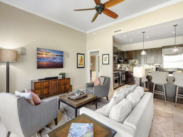 Eight Bedroom Beachfront Maui Vacation Rental