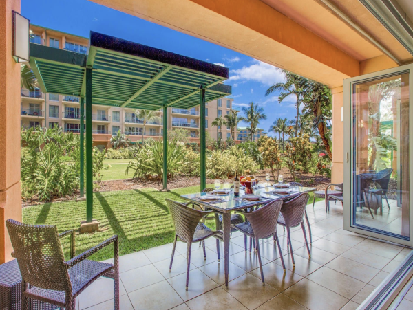 Eight Bedroom Beachfront Maui Vacation Rental