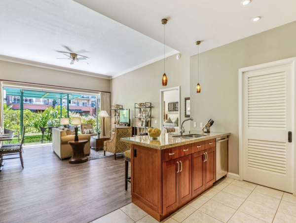 Eight Bedroom Beachfront Maui Vacation Rental