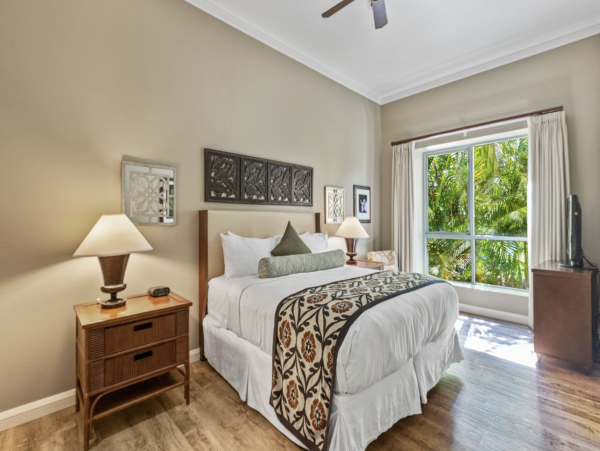 Eight Bedroom Beachfront Maui Vacation Rental