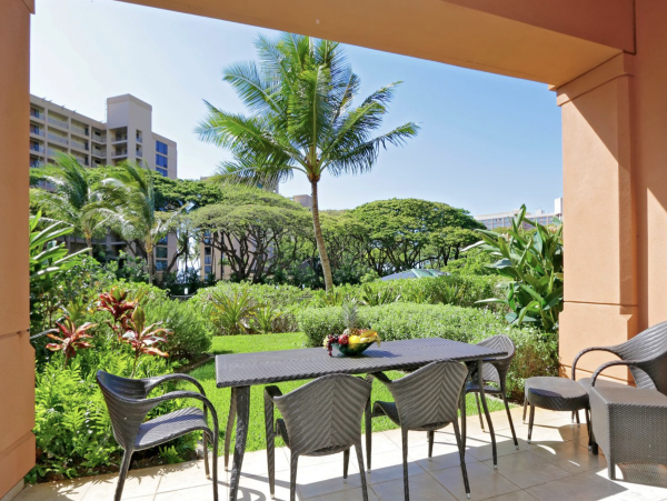 Eight Bedroom Beachfront Maui Vacation Rental