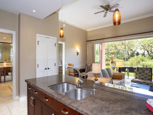 Eight Bedroom Beachfront Maui Vacation Rental