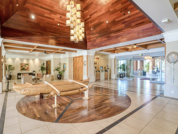 Eight Bedroom Beachfront Maui Vacation Rental
