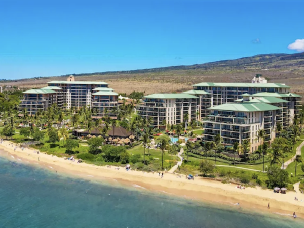 Eight Bedroom Beachfront Maui Vacation Rental