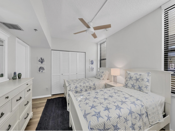 Bayside Beauty Longboat Key Beach Club Access Walk to St. Regis Beach Club