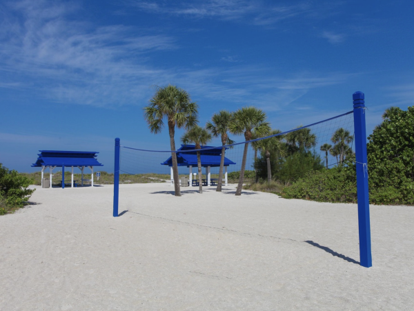 Bayside Beauty Longboat Key Beach Club Access Walk to St. Regis Beach Club