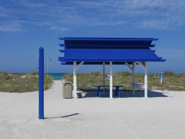 Bayside Beauty Longboat Key Beach Club Access Walk to St. Regis Beach Club