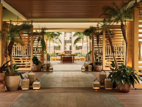 Stunning Beachfront 4-Bedroom Retreat in the Big Island