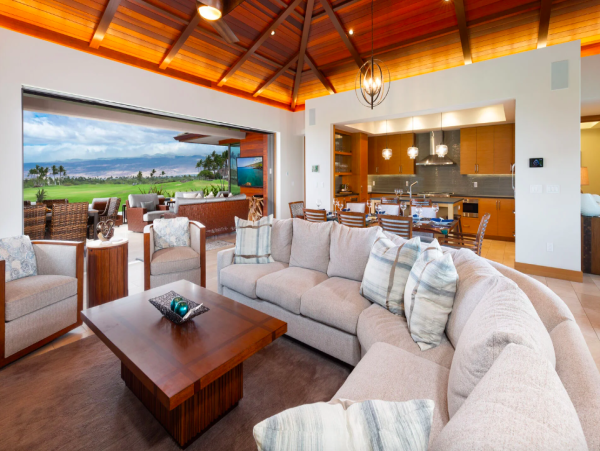 Kohala Coast Luxury 4-Bedroom Retreat with Ocean Views