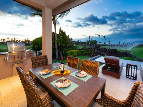 Kohala Coast Luxury 4-Bedroom Retreat with Ocean Views