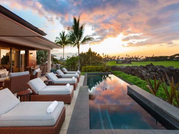 Kohala Coast Luxury 4-Bedroom Retreat with Ocean Views
