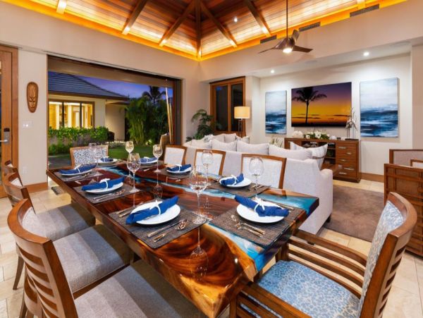 Kohala Coast Luxury 4-Bedroom Retreat with Ocean Views