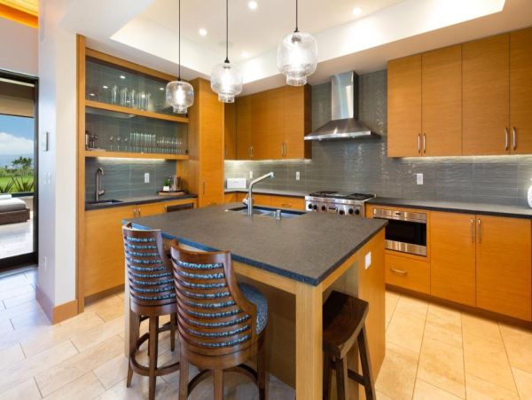 Kohala Coast Luxury 4-Bedroom Retreat with Ocean Views