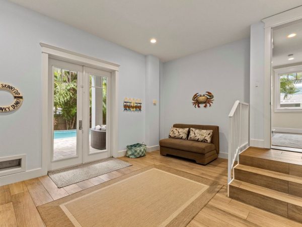 Holmes Beach Vacation Home With Private Pool And Spa
