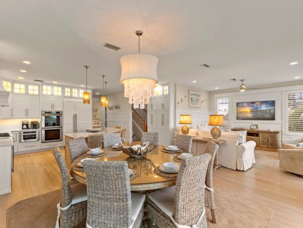 Holmes Beach Vacation Home With Private Pool And Spa