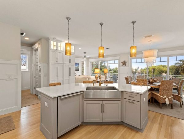 Holmes Beach Vacation Home With Private Pool And Spa