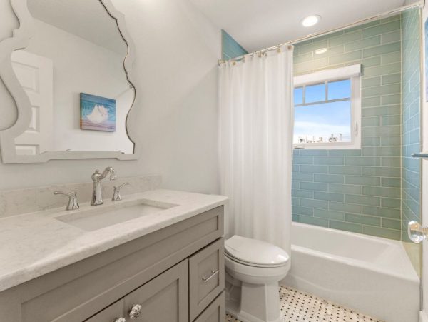 Holmes Beach Vacation Home With Private Pool And Spa