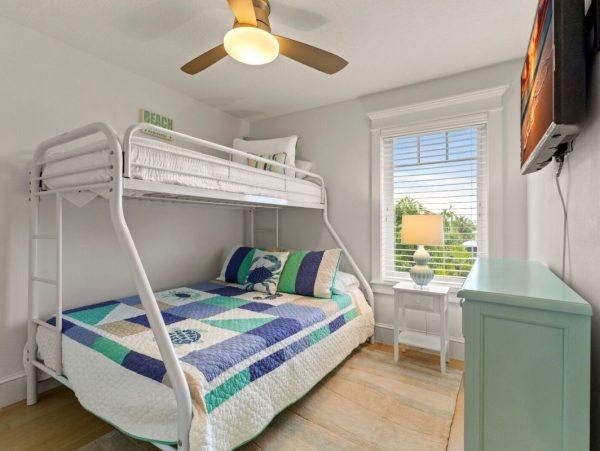 Holmes Beach Vacation Home With Private Pool And Spa