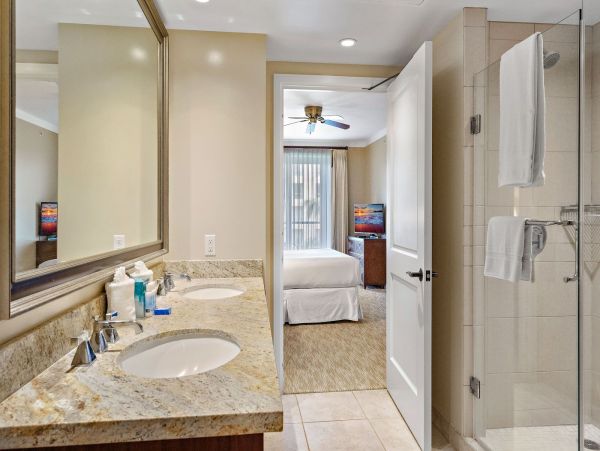 World Famous Kaanapali Beach Vacation Rental Ocean Views