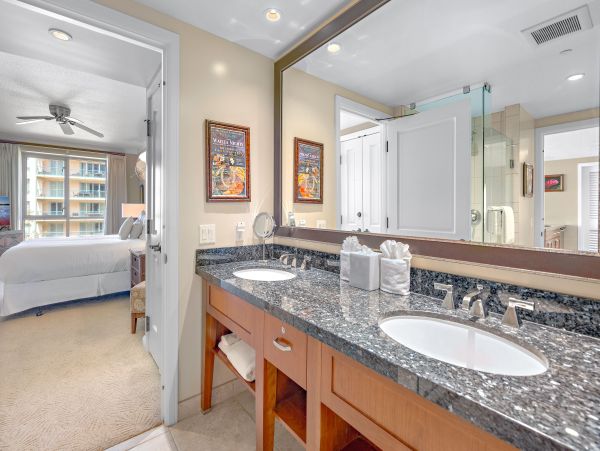World Famous Kaanapali Beach Vacation Rental Ocean Views
