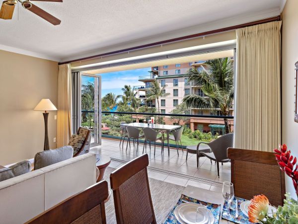 World Famous Kaanapali Beach Vacation Rental Ocean Views