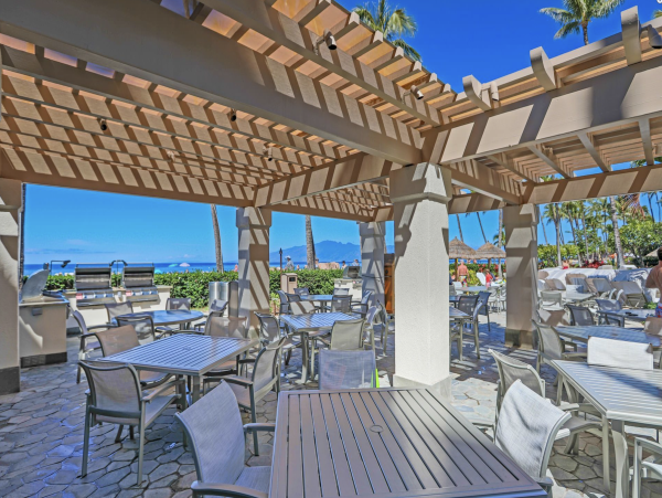 Exceptional Beachfront 6 Bedroom Kaanapali Vacation Rental
