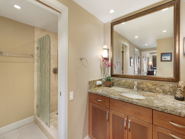 Exceptional Beachfront 6 Bedroom Kaanapali Vacation Rental