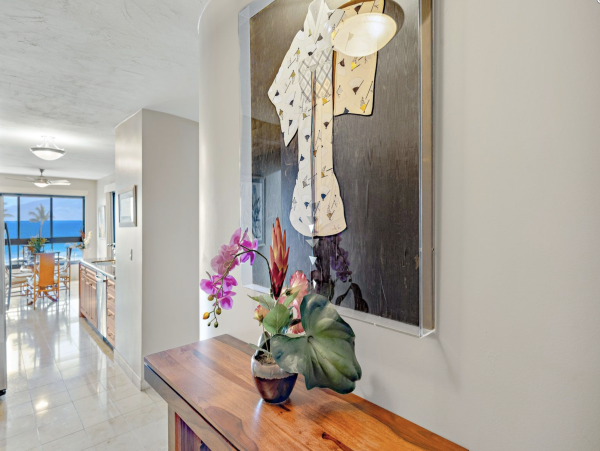 Exceptional Beachfront 6 Bedroom Kaanapali Vacation Rental