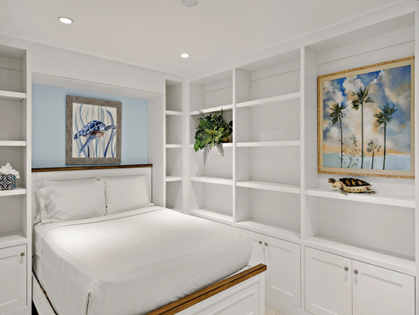 Exceptional Beachfront 6 Bedroom Kaanapali Vacation Rental