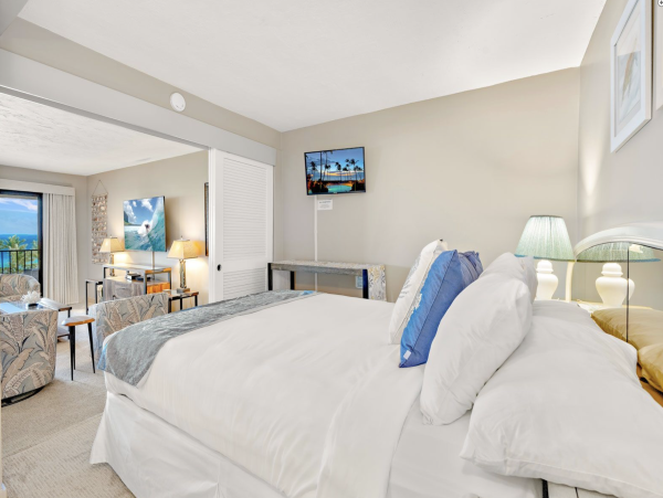 Exceptional Beachfront 6 Bedroom Kaanapali Vacation Rental