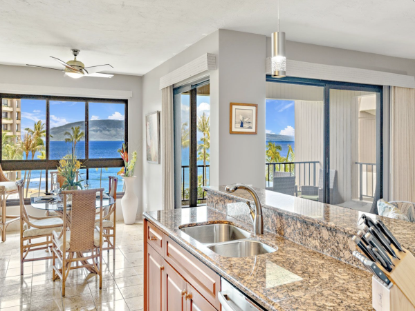 Exceptional Beachfront 6 Bedroom Kaanapali Vacation Rental
